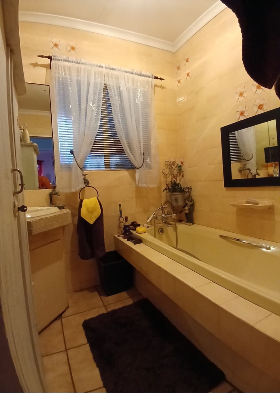 3 Bedroom Property for Sale in Sasolburg Ext 11 Free State